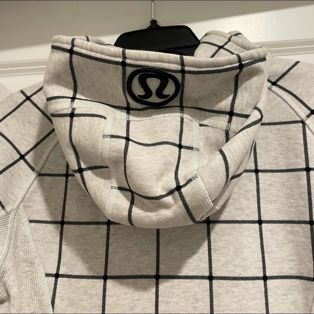 Lululemon scuba hoodie - Picture 4 of 7